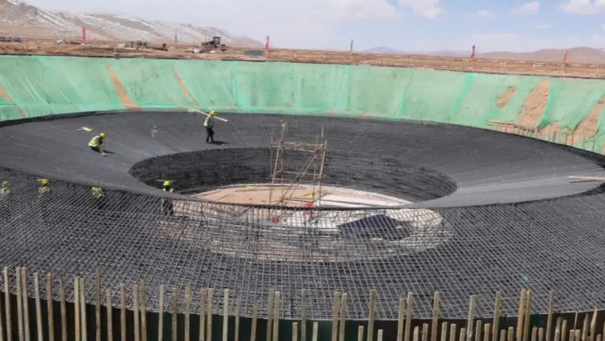 Tibet’s First Solar Thermal Project Enters Main Construction Phase: Tushuo 100 MW CSP + 800 MW PV Hybrid Project in Anduo County