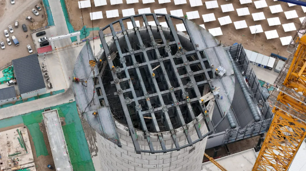 National Energy Group’s Qingyu DC Phase II 100 MW Solar Thermal Project Achieves Receiver Tower Steel Structure Topping-Out