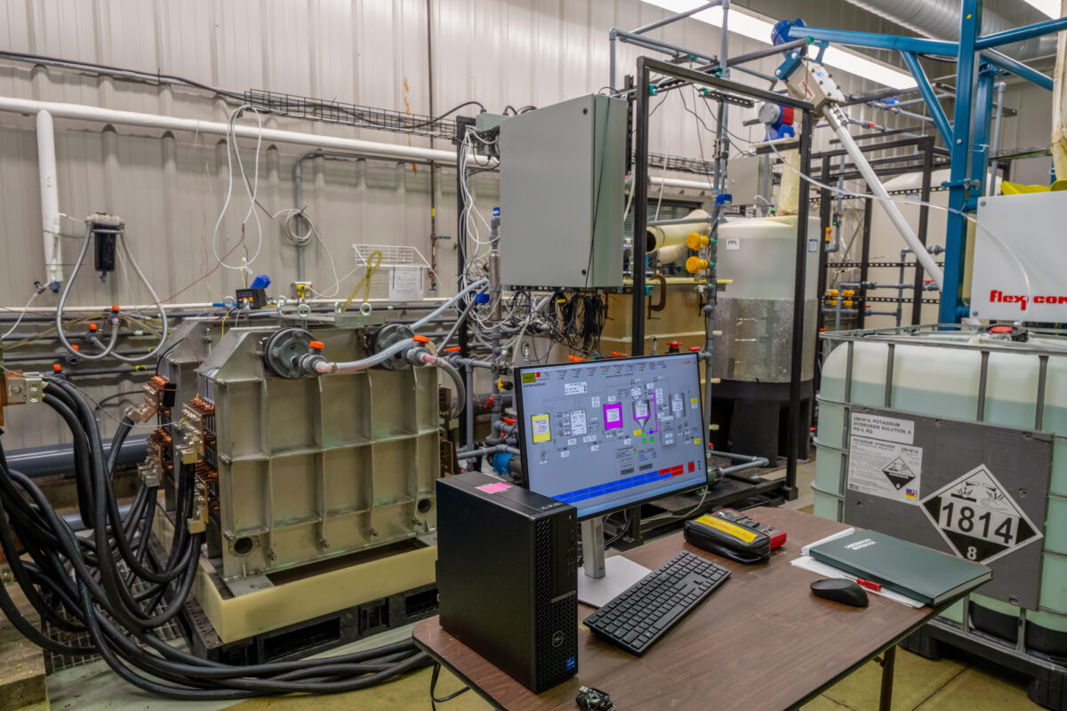 Quino signs joint development deal with Jena for flow battery energy storage